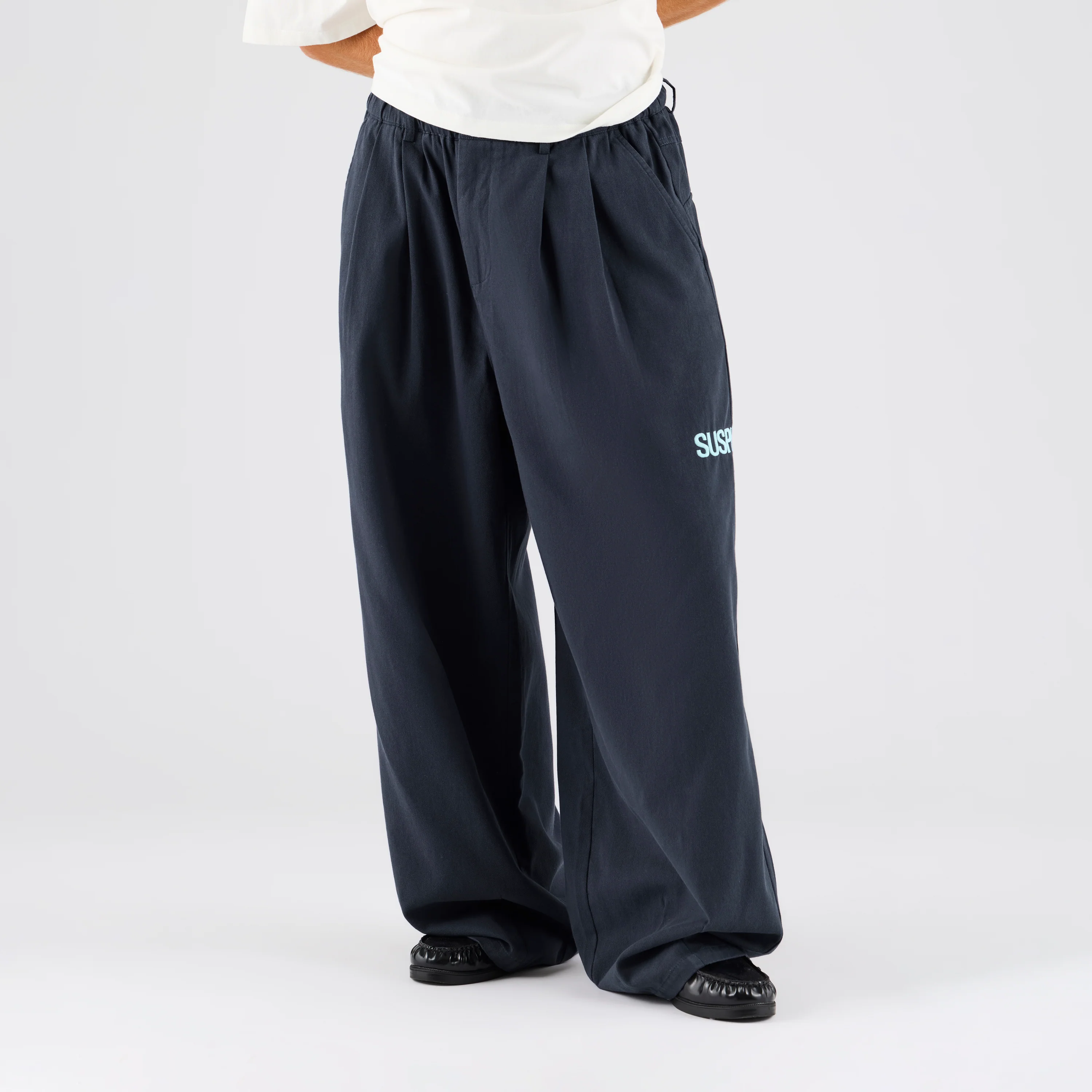 Core / Core Studio Pleated Pants - Nightfall - Image 5