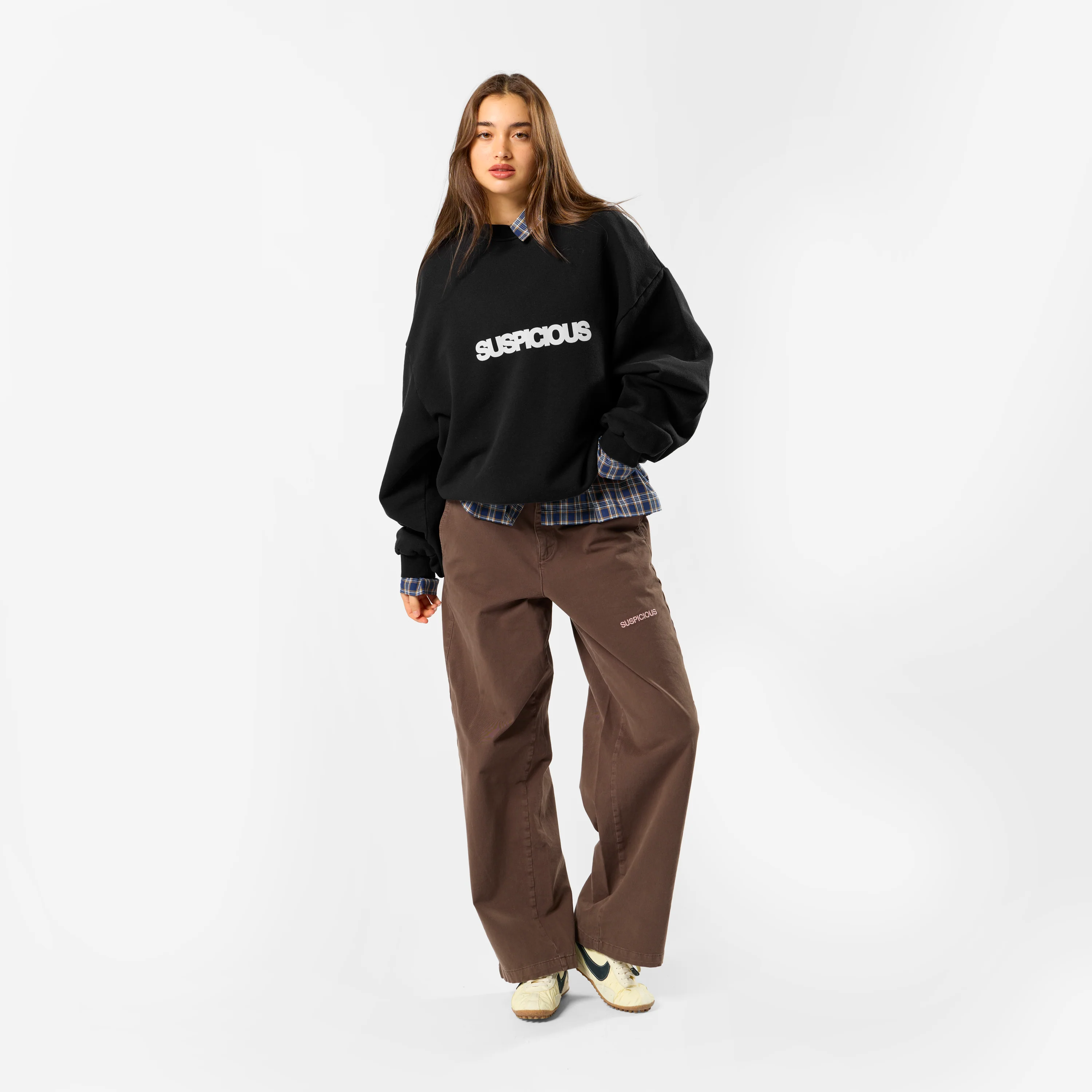 Winter 5 / Solid Crewneck - Black - Image 3