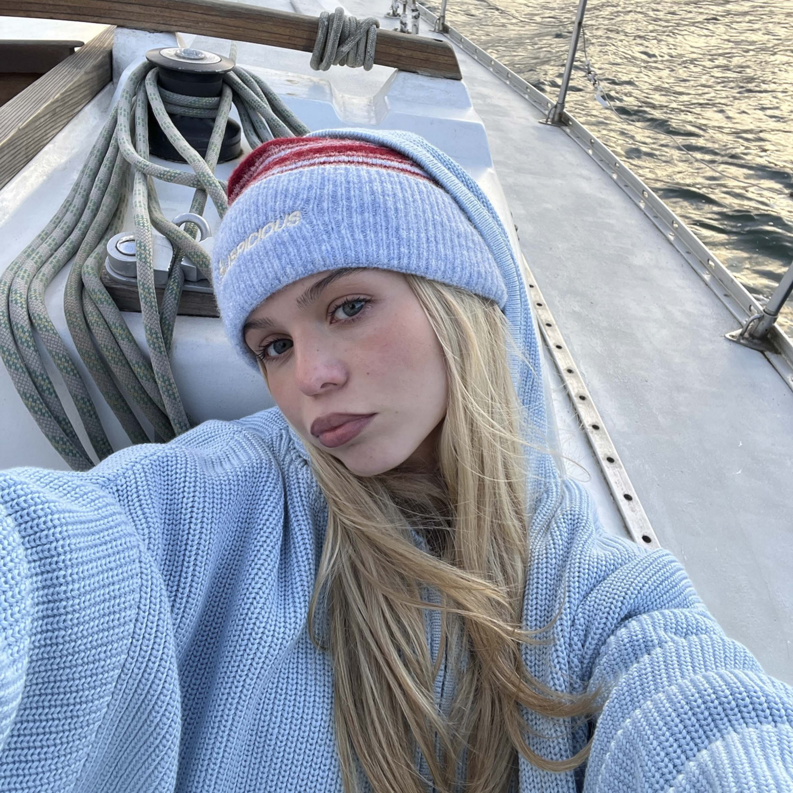 Winter3 / Striped Beanie - Red & Blue - Image 8